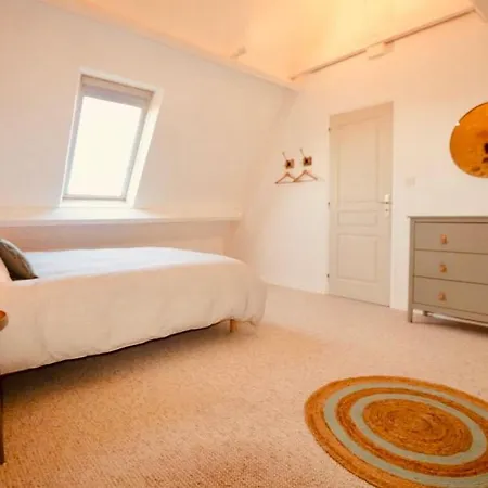 Le Logis De Saint-Chamassy