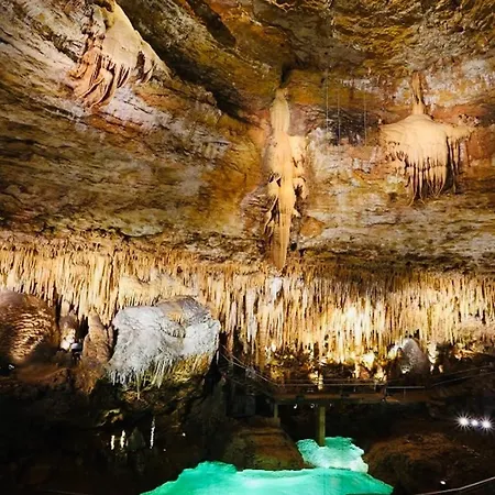 Semesterbostad Le Logis De Saint-Chamassy