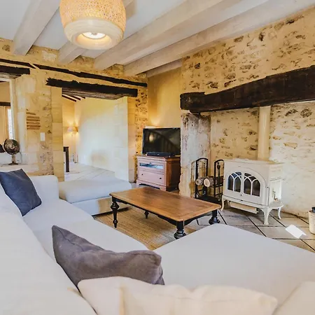 Le Logis De *