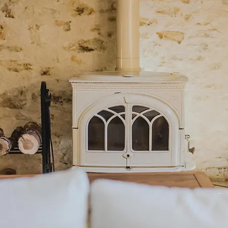 Le Logis De Saint-Chamassy