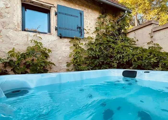 Le Logis De Saint-Chamassy