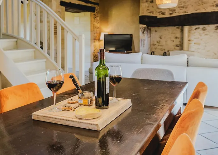 Le Logis De * Saint-Chamassy